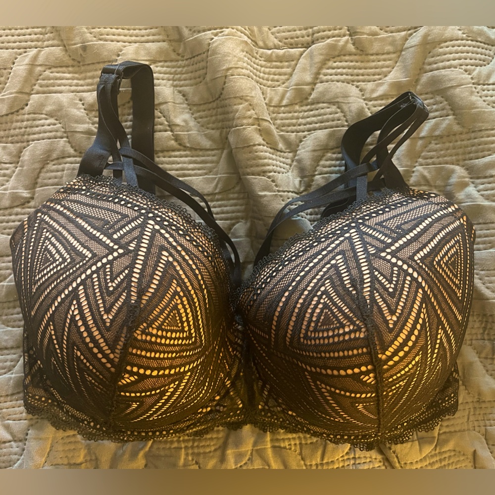 Adore Me Trezza black underwire bra 38H